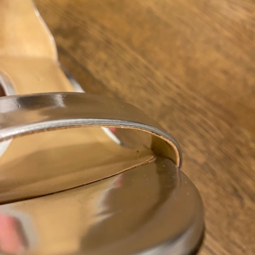 Banana Republic Block Heeled Silver Sandals - Picture 5 of 8